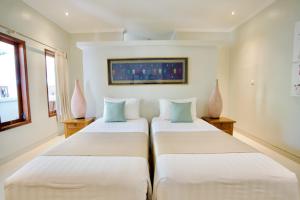 Poinciana Resort