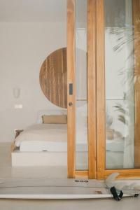 Boso Villa Stylish 1BR With Rooftop in Bingin
