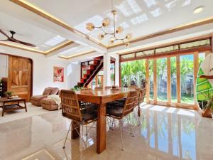 Three-Bedroom Villa by Sing Siargao
