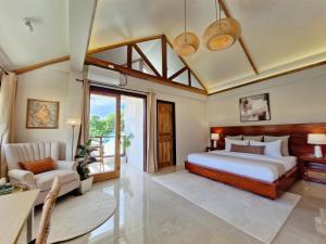 Three-Bedroom Villa by Sing Siargao