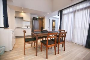 DJX3F Spacious 68 sqm Home for Groups near Asakusa and Tokyo Skytree 1 Double Bed 2 Wide Single Beds 1 Sofa Bed Sleeps 6