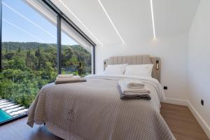 BlackPine Villa