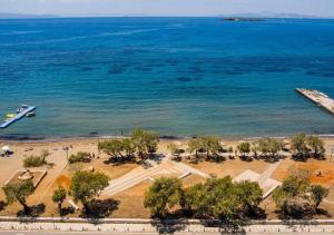 Vouliagmeni Square Residence Elegant Riviera Stay
