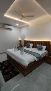 hotel shivam comfort
