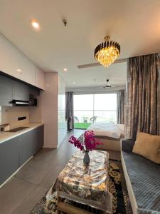 The Cozy Loft