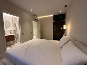 Luxury Sea View Apartment