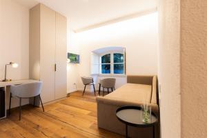 KT exclusive hotel
