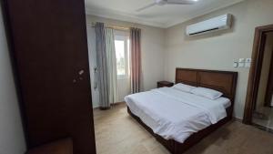 حياة النعيم