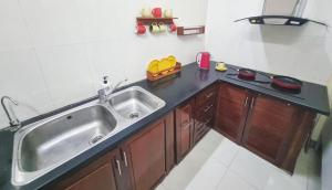Station View Hostel - LushStay Hanoi