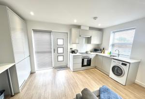 La Fontaine Court Apartments - Aldershot