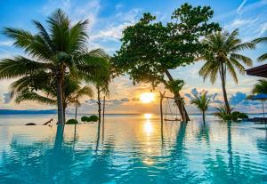 Sunset Beach Villas