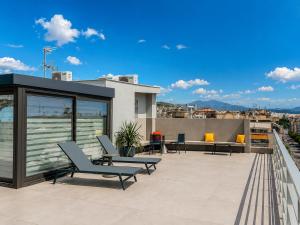 Luxury Studio Panoramic Sea & City View Central