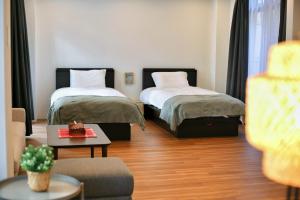 DJX2F Spacious 68 sqm Family Home near Asakusa 1 Double Bed 2 Small Double Beds 1 Sofa Bed Double Washbasin Sleeps 6