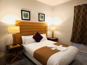 The Crown Hotel