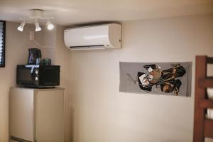 DJX1F Honjo Azumabashi 2 Min Walk to Asakusa 30 sqm Room with Bunk Bed Single Bed and Work Desk Sleeps 3