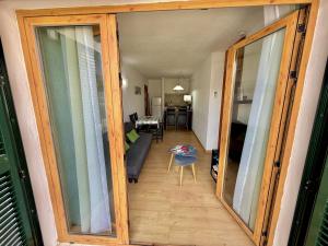 Relax in Arenal d Castell apartamento con piscinas