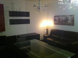 Pescara, central Italy, Abruzzo, nice apartment within walking distance of the sea
