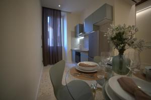 Venetia Charme Apartment-Rome Castro Pretorio