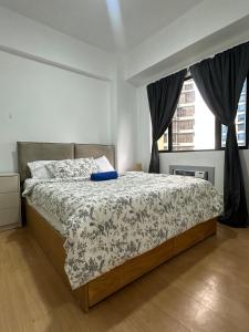 Cozy Urban Retreat in Burgos Circle, BGC