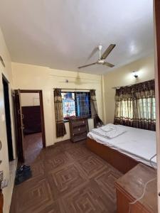 Shiva Lodge