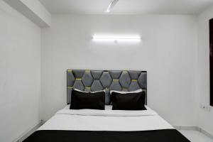 Collection O 247 Hotel