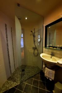 Hotels Hotel Cartier : photos des chambres