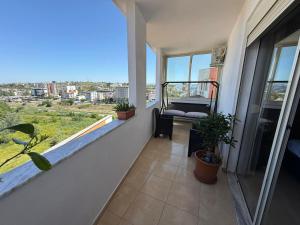 Tivari Estate - Sea View Apartment