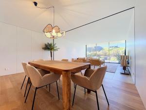 Monumental Grand Residence by Atlantic Holiday