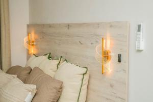 Eva Luxe Lofts H402