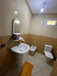 Elegant apartment inside the Arena Martil complex with a pool and many amenities