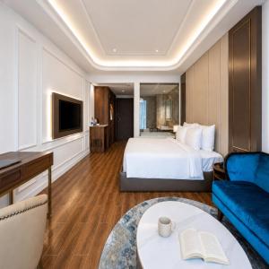 Blue Bay Residence at Oyster Bay