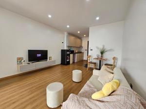 Lakenest Realty 21, Âu Cơ, Tây Hồ, Hà Nội