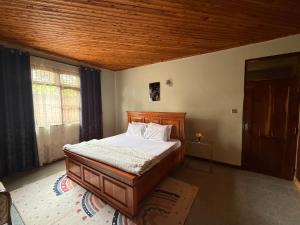 Luxe 1BR Private Bathroom, Workspace near ARK Airport