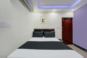 Hotel O Gajraj Banquet Hall Guest House