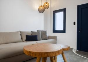 InTown Mykonos- Two Bedrooms Duplex House