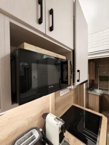 Goldcentral Apartment Kalvin Suite
