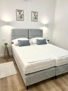 Apartments Golden Beach