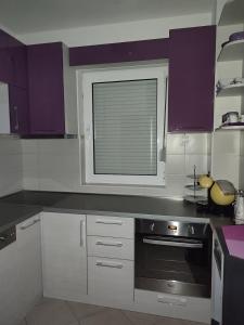 Apartment Amethyst - sea view and free parking