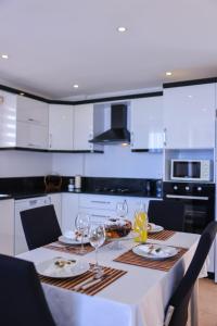 Apollon Apartment