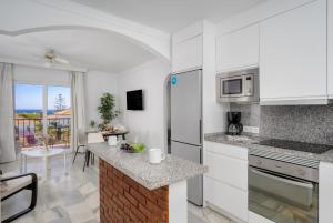 El Faro Hideaway by Lica Homes