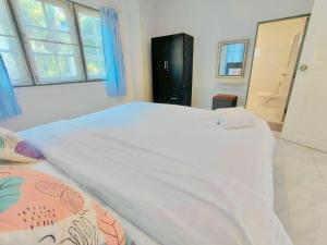 Baan Golden Resort & Residences