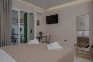Dimitra Suites