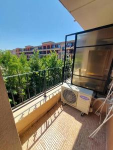 Студия с паркоместом на первой линии моря Premier Fort Beach
