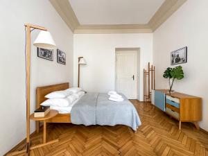 The BEST place in Prague - Old Town