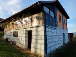 Domaćinstvo Nikolić-Milicevo Selo