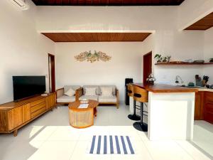 Mesari Jinah Villa 1 - 2BR Private Pool Near Melasti Beach Uluwatu