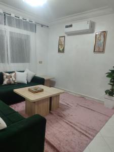 Grand et Bel appartement,stade Tanger