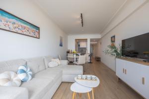 LECOMTE - La Croisette with Garage 89