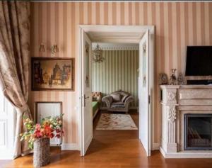 Opera View Terrace Apartment svobody avenu 35