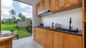 Nadiuma ubud villa